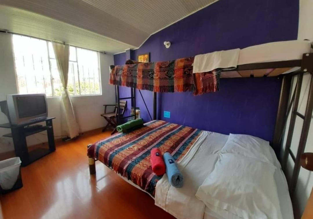 Zipa Hostel Zipaquira Bagian luar foto