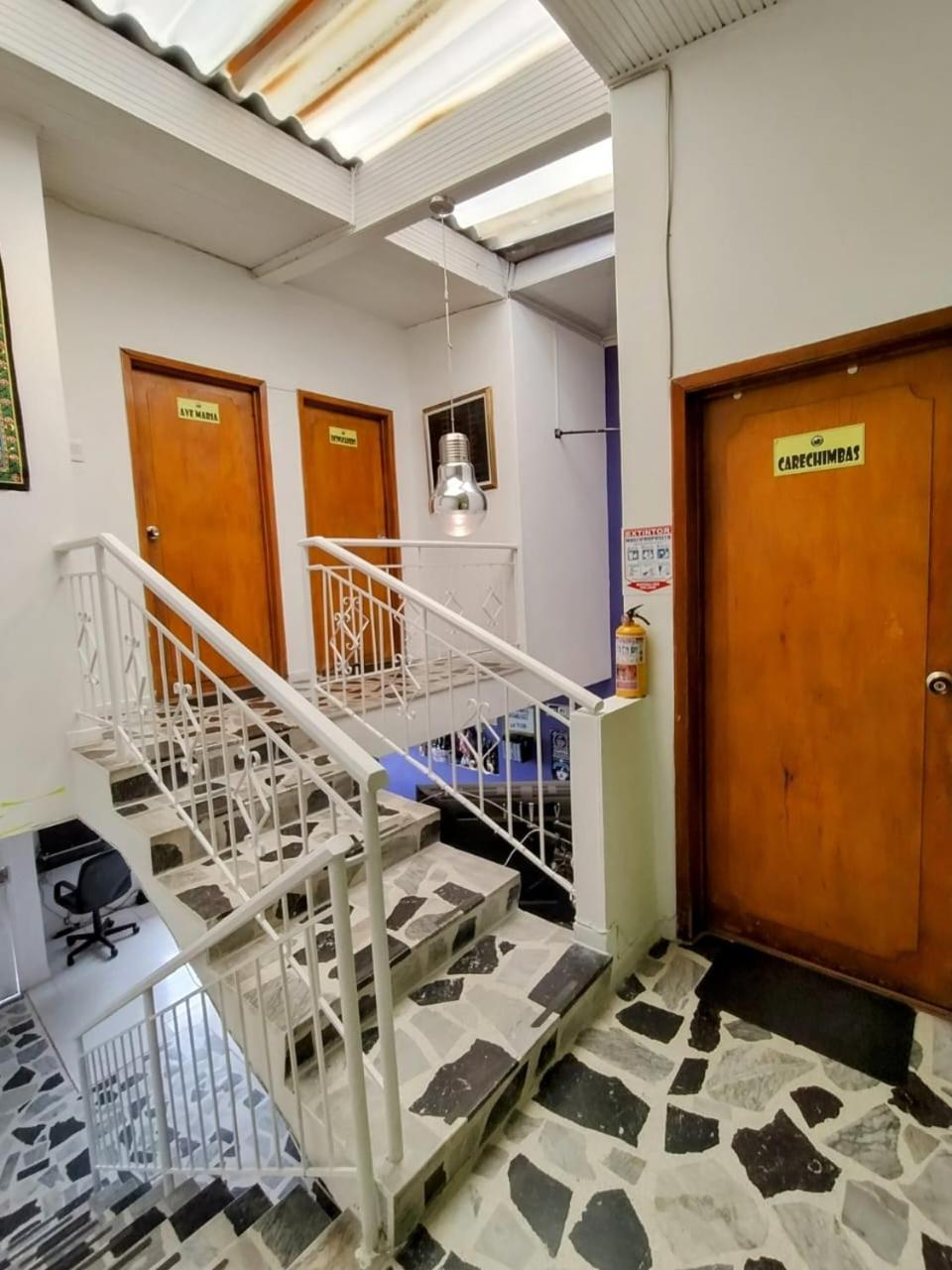 Zipa Hostel Zipaquira Bagian luar foto